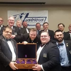 Meet your Posher, Robert